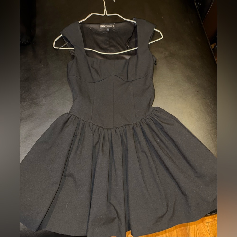 Zara Black Square Neck Fit & Flare Dress Sleeveless Skater Mini XS - Picture 2 of 4